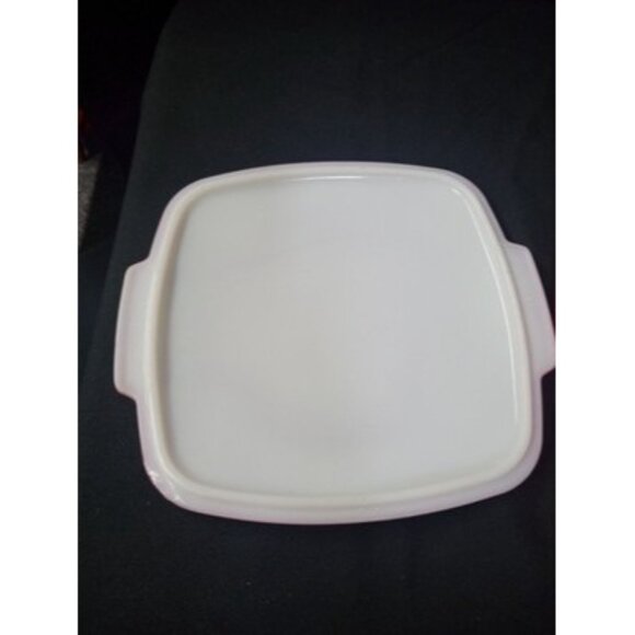 Vintage Pyrex Square Red Hostess Covered Casserole Dish With Lid - Picture 7 of 11